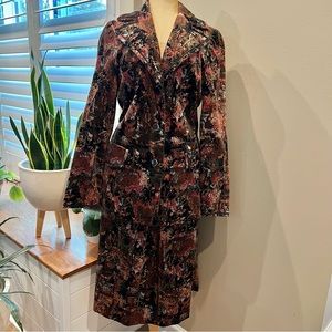 Stunning Vintage Dalton Floral Velvet 3 Piece Suit (Blazer, Pants, Skirt)